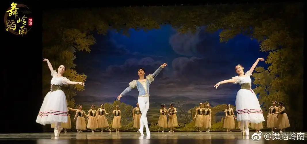 送的一张弩弓,一群青年男女在草地上尽情地载歌载舞:轻松愉快的华尔兹