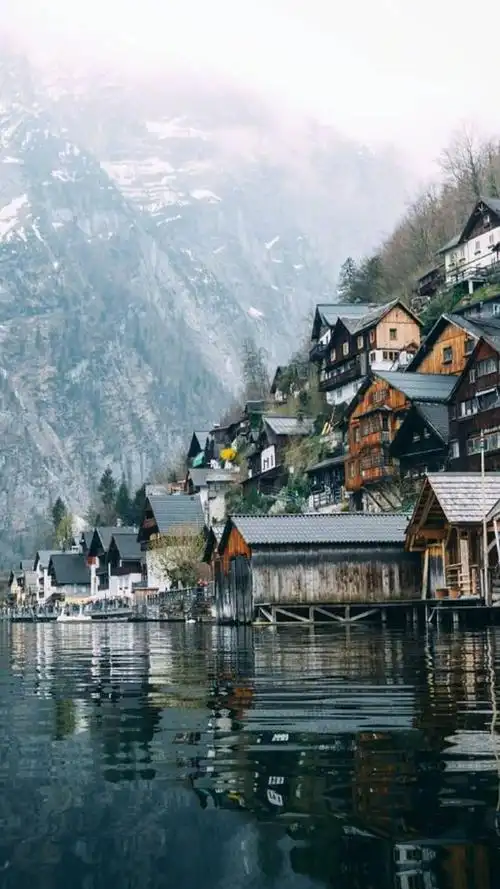 哈尔施塔特唯美小镇风景手机壁纸