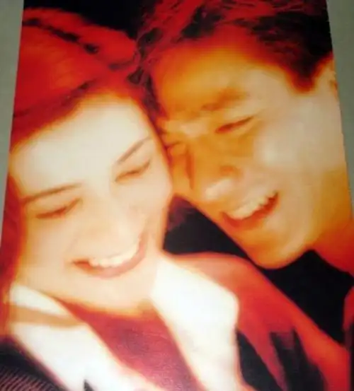 关之琳刘德华25年罕见亲昵照(组图)