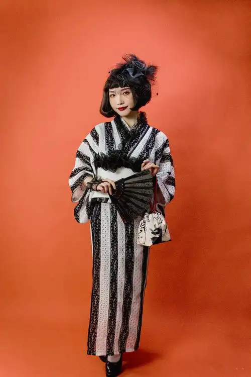 日本和服女2021新款改良便穿哥特风蕾丝小纹和服大正浪漫风装和服