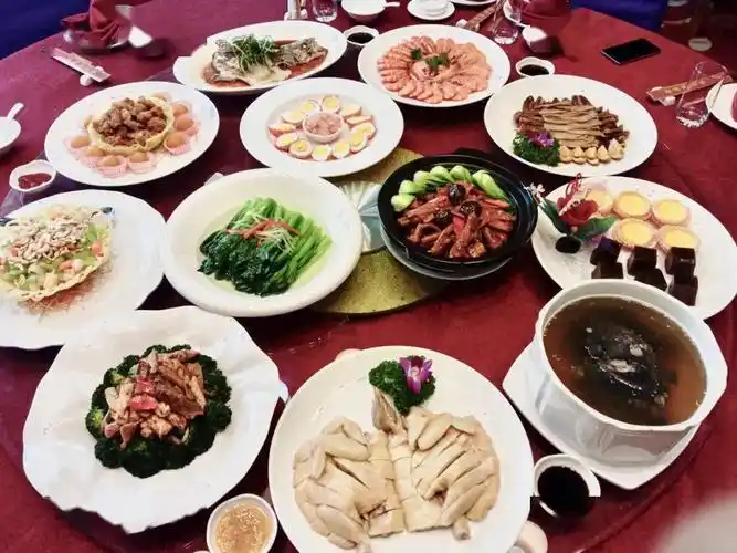 这家气派粤菜酒楼来"派福利"啦!_宴席
