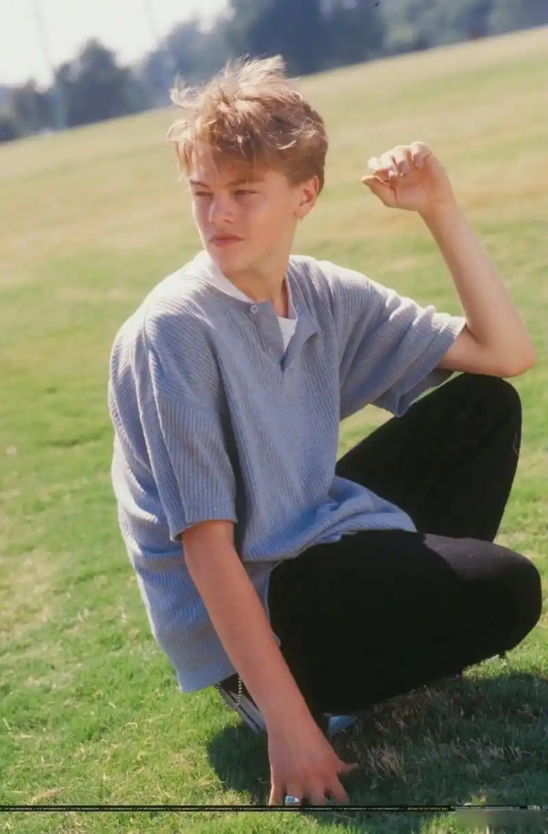 莱昂纳多 小奶狗时期的旧写真