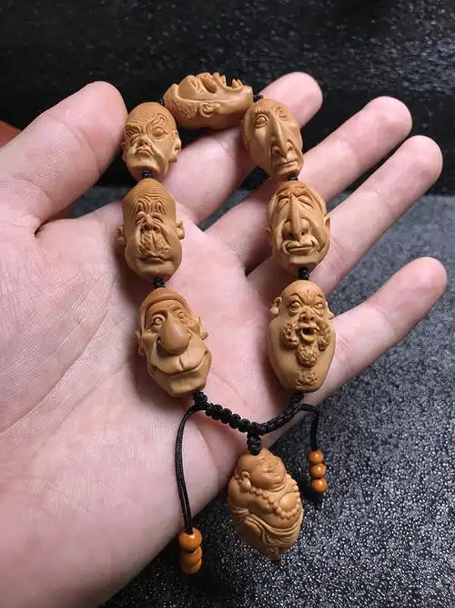 橄榄核雕刻七星罗汉手串橄榄胡q版手链文玩手串男女送礼原创设计 红色