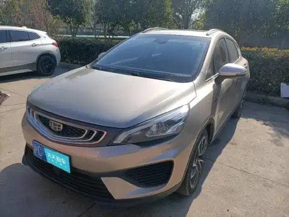 上海吉利汽车帝豪gs2018款领潮版14t自动臻尚智联型