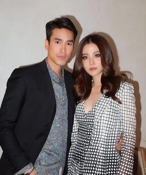 nadechyaya婚礼延后