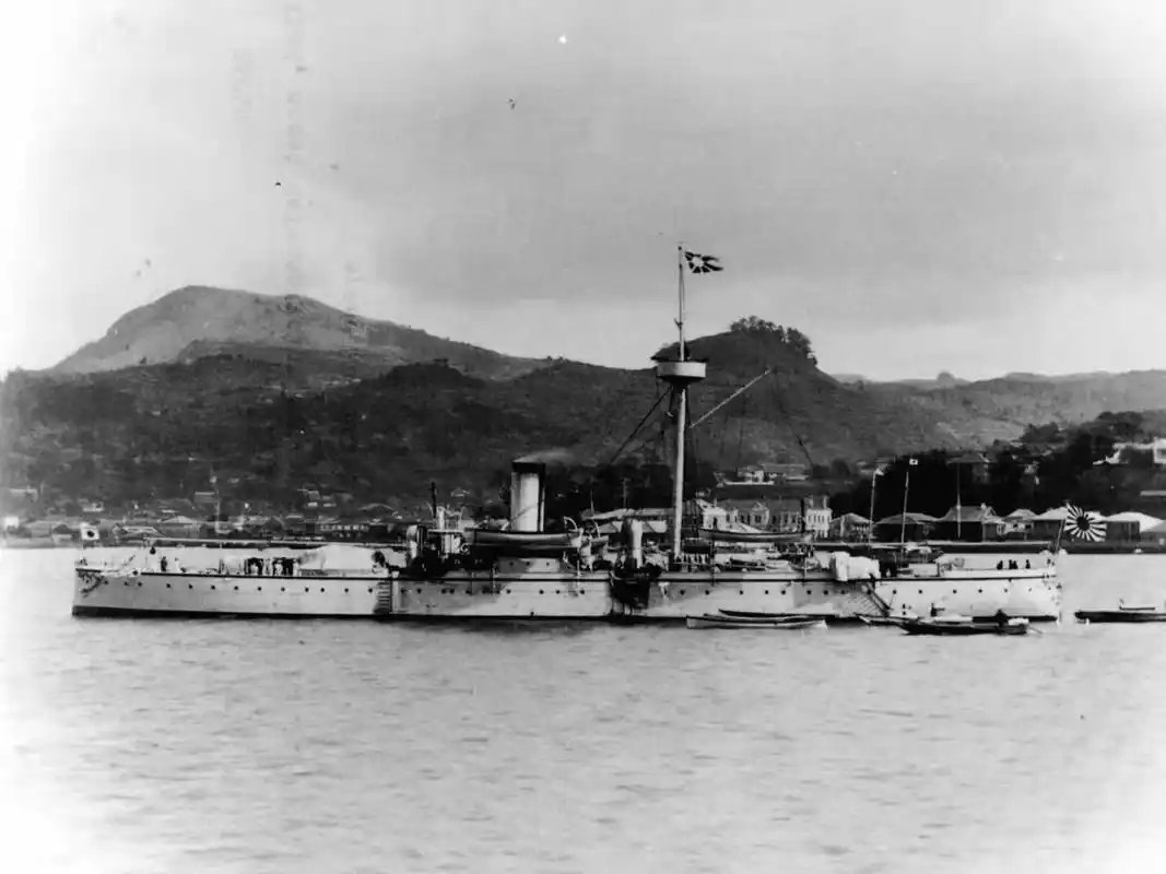 清朝的战舰,虽然年代久远,但这些战舰其实还是蛮霸气的!