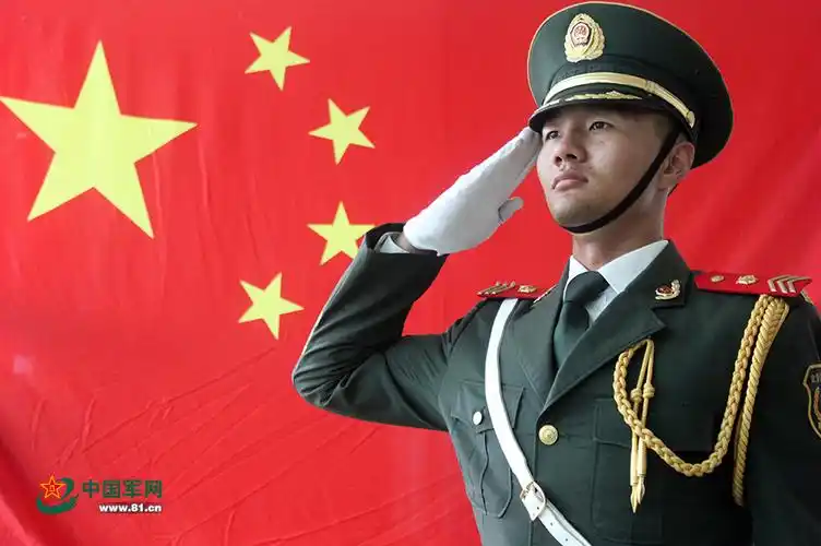 大学生"从军记" - 中国军网