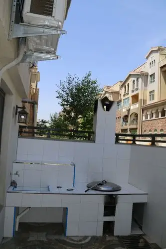 美国郡法式温泉别墅