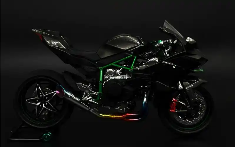 田宫川崎h2r喷涂