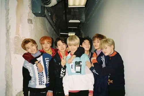 nctdreamgo拍摄花絮照公开帅气少年swag满满