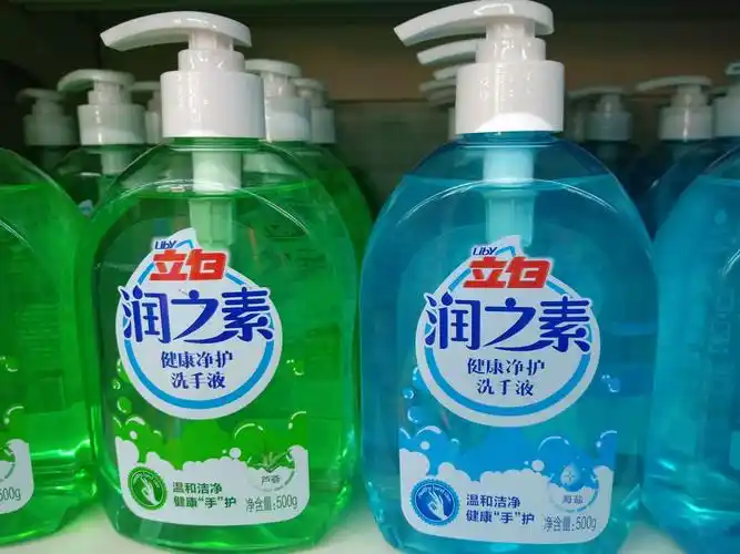 立白洗手液原价5.5元,现优惠价3.99元一瓶