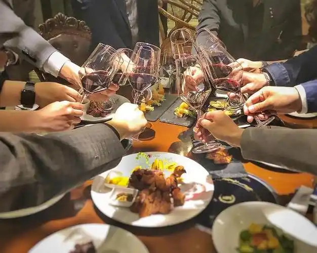 职场中陪领导出去应酬这4点细节你知道多少