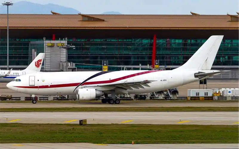 「航空」39年的老古董!格鲁吉亚a300b4-203f 首都机场起飞