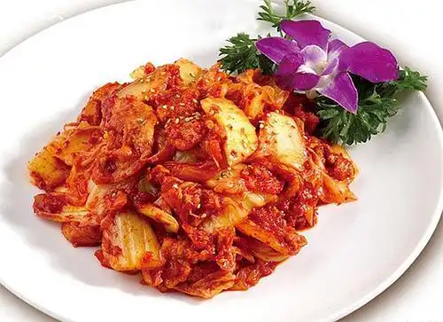 辣白菜炒五花肉