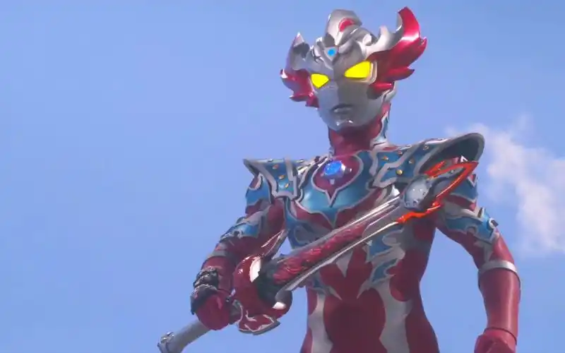 泰迦奥特曼三重斯特利姆形态首战(1)