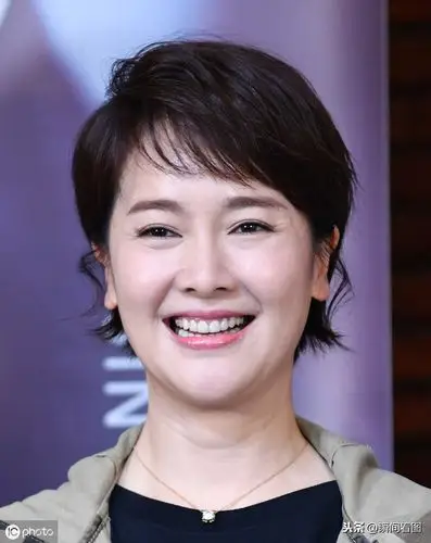 左小青近照发福圆脸明显了网友暴露了缺点