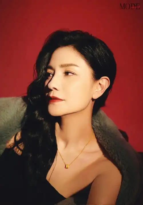 【#modemagazine#】modemagazine超话x@胡可.