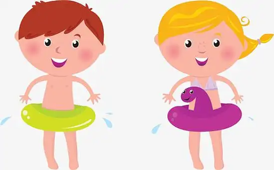 学游泳的小孩子