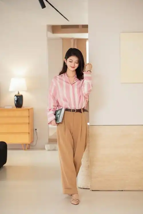 上新又一条神裤诞生显高显瘦还百搭