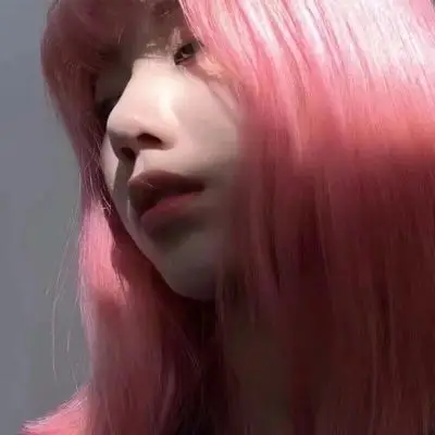 暗黑系女生头像真人高冷堕落病态冷酷系少女头像