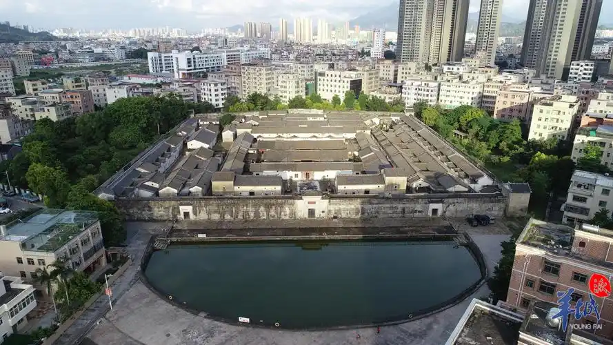 视频· 大美岭南 | 深圳大万世居:滨海客家 庭院深深