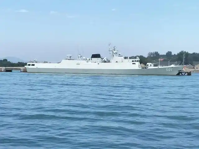 056轻型导弹护卫舰501"信阳"舰洛阳舰053h3型导弹护卫舰527"洛阳"舰