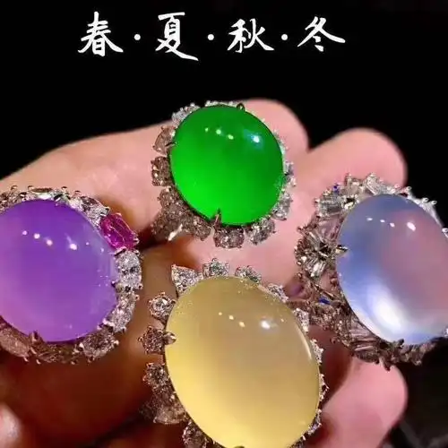 翡翠有多种颜色,并不只是简单的绿色,你知道几种?