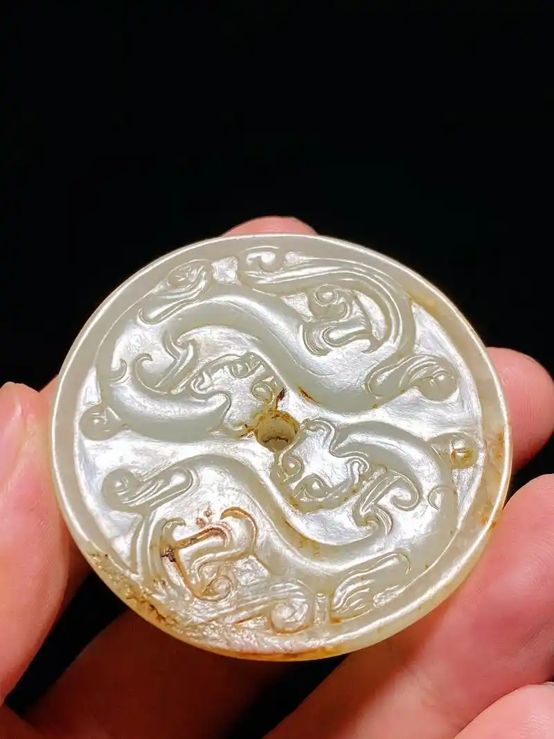 汉 和田玉籽料 白玉螭龙纹 剑首 把件 剑饰