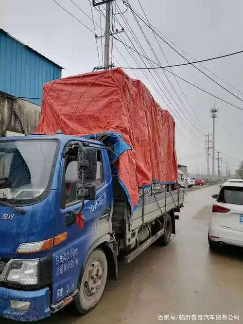 风雨无阻,坚持拉货