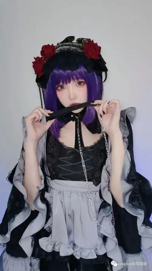 cos:更衣人偶坠入爱河黑江雫@瓜希酱|coser_网易订阅