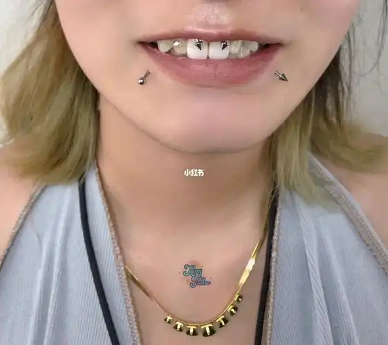 石家庄穿孔手穿唇系带