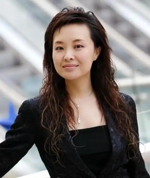 上海电视台有三位名字里带蓉的女主持人,你知道是谁吗?