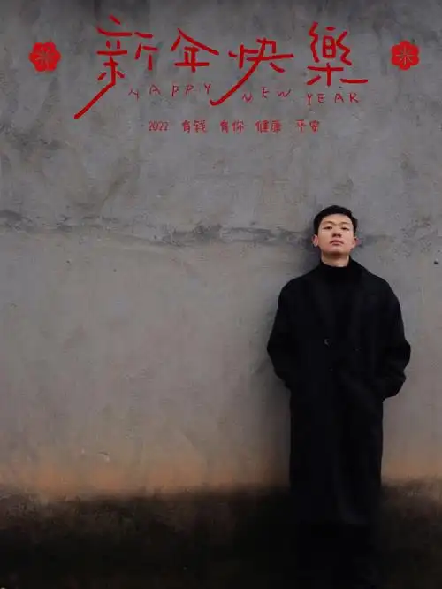 论吊毛到霸总的转变#来拍照了  #拍照姿势  #男生穿搭