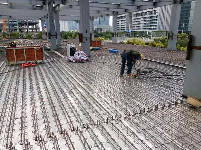 b区2#2层钢筋绑扎及栓钉焊接