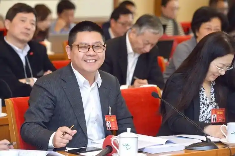 全国政协委员,均瑶集团董事长王均金提交3份提案:关注应急物资保障