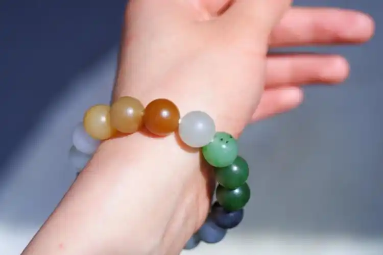 和田玉多宝彩虹色手串