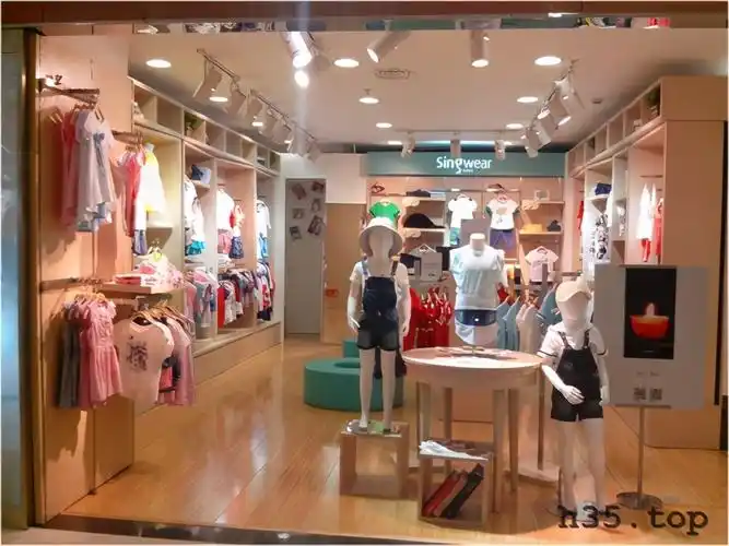 儿童服装店装修设计
