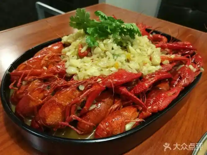 侠客虾·龙虾馆-金湖蒜泥龙虾-菜-金湖蒜泥龙虾图片-扬州美食-大众点