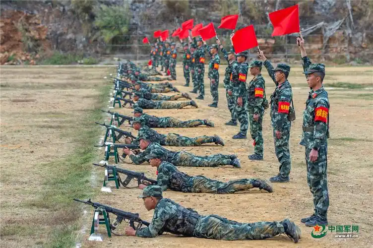 走进打靶场,直击新兵首次实弹射击考核