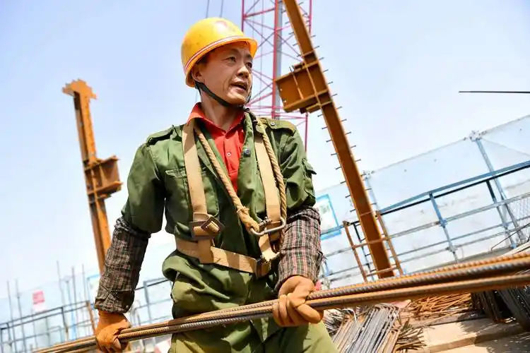 节日致敬劳动者