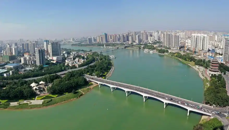 广西南宁邕江冬日美