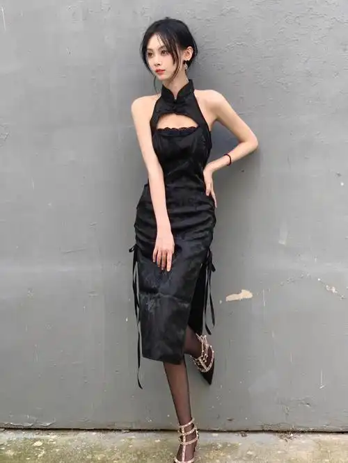 开胸暗纹绑带旗袍