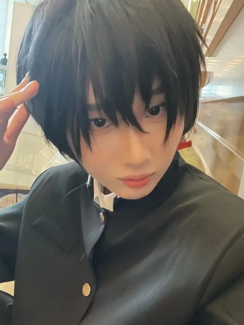 吉田宽文集邮.今日限定男高哈哈哈哈 真的好开心 好久没去漫 - 抖音