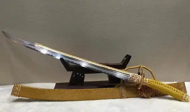 乾隆价值连城的宝刀第1耗时47年打造第2镶嵌有1200颗宝石