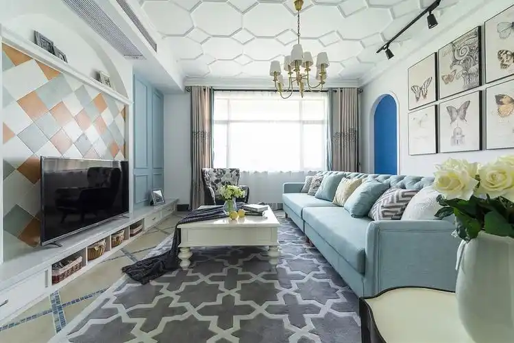 此户型周正,南北通透,层高达到3米2.