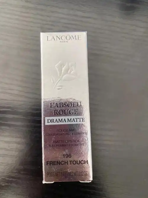 兰蔻小蛮腰196口红全新出