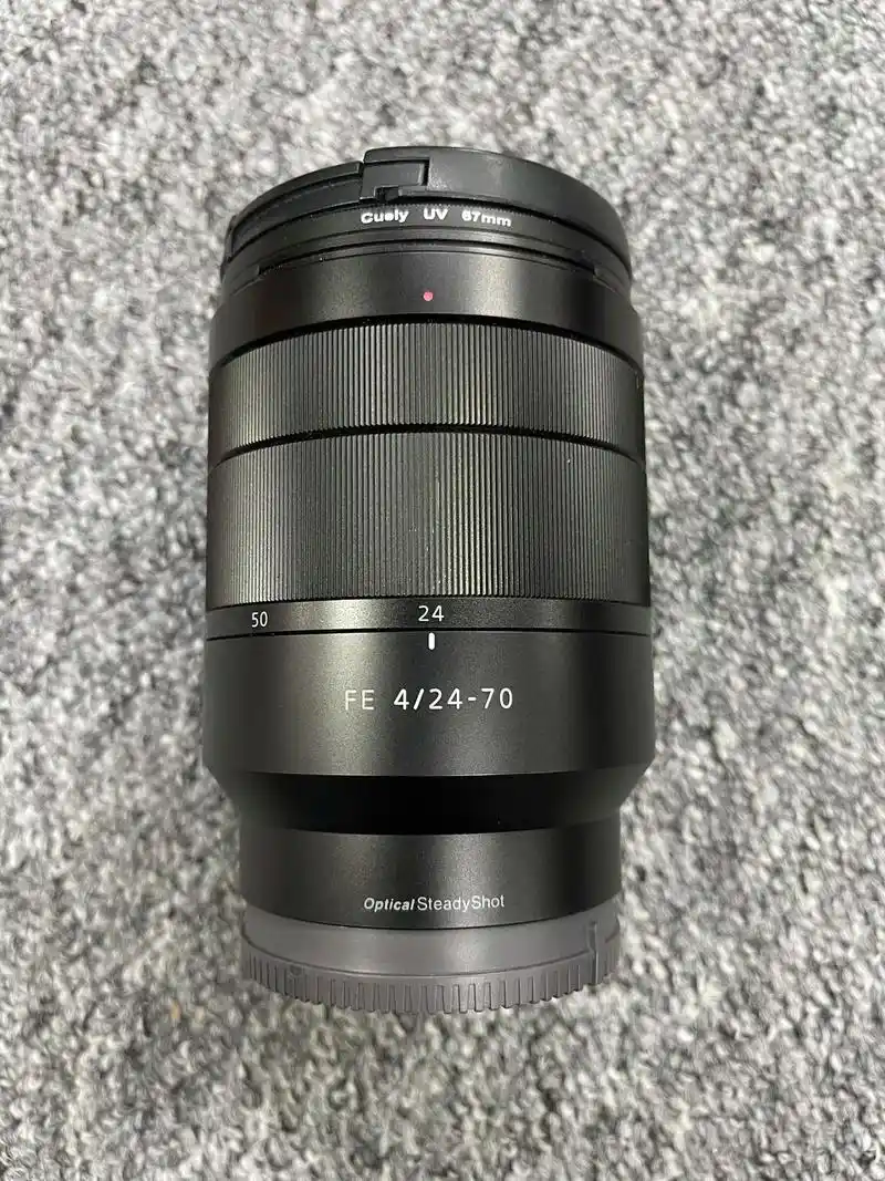 索尼24-70f4全画幅镜头 索尼蔡司.成色不错,图片实拍, - 抖音