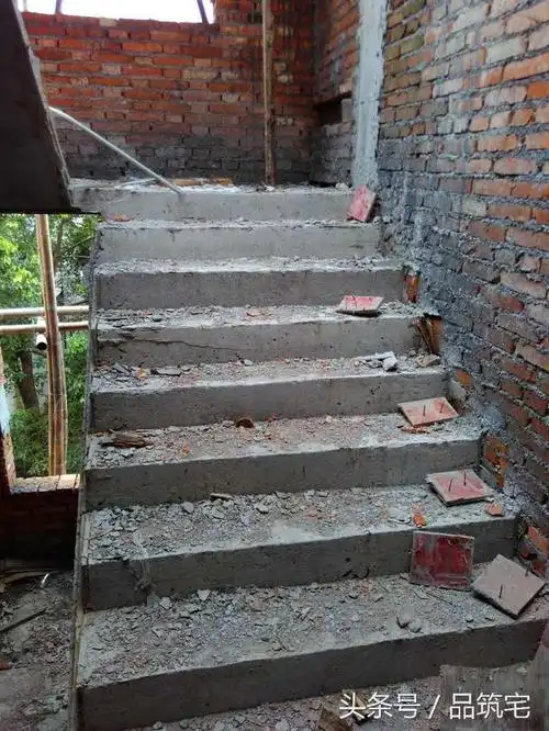 农村自建房楼梯踏步多少尺寸才合适照片说明