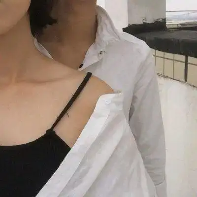 个性情侣头像半身部位想和你结婚