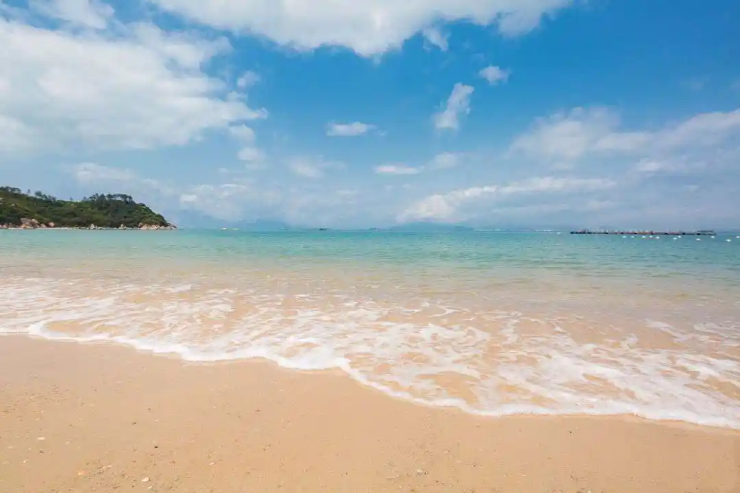 仿佛住在沙滩上的享海盛宴~128元巽寮湾·金色沙滩度假酒店:豪华园景